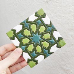Azulejo 11 cm esmaltado con estrella nazarí verde