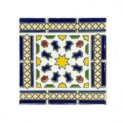 Azulejo 15 cm esmaltado con cenefa mudéjar policromada