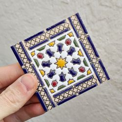 Azulejo 7,5 cm esmaltado con cenefa mudéjar azul