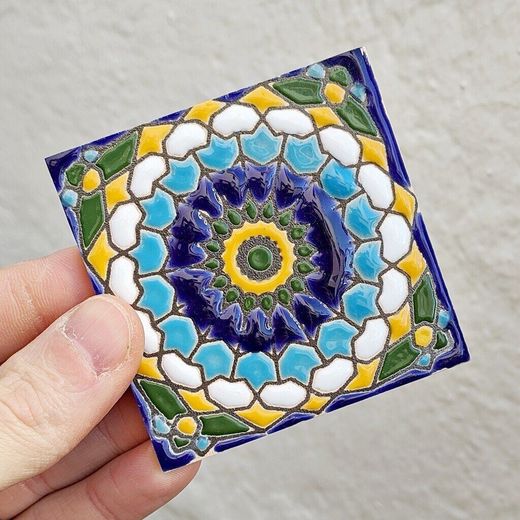 Azulejo 7,5 cm esmaltado con mandala geométrico azul
