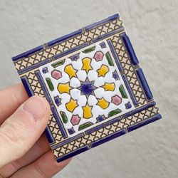Azulejo 7,5 cm esmaltado con cenefa mudéjar azul