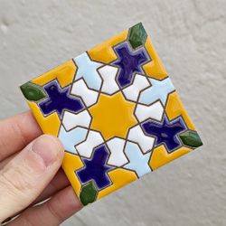 Azulejo 7,5 cm esmaltado con estrella amarilla