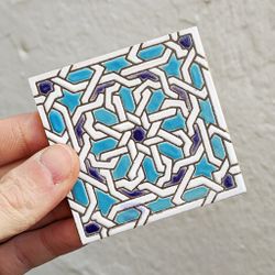Azulejo 7,5 cm esmaltado con rosetón de lacería celeste