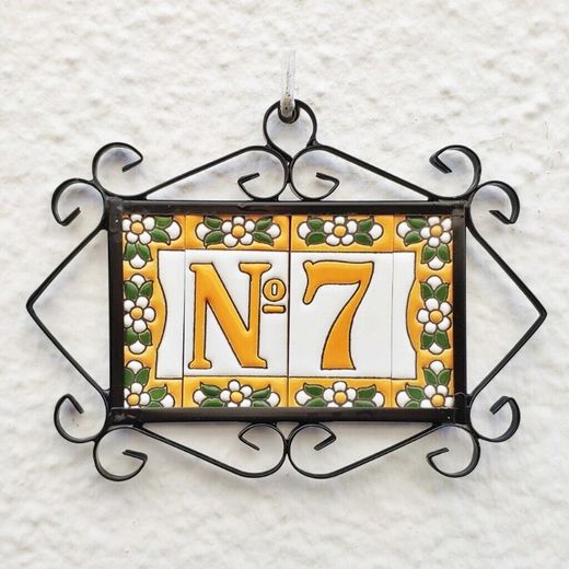 Letras y Números modelo "AMARILLAS" - 7,5cm. (3")