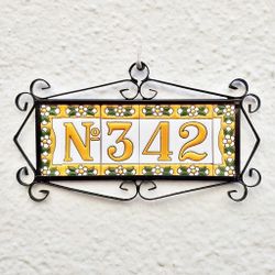 Letras y Números modelo "AMARILLAS" - 7,5cm. (3")