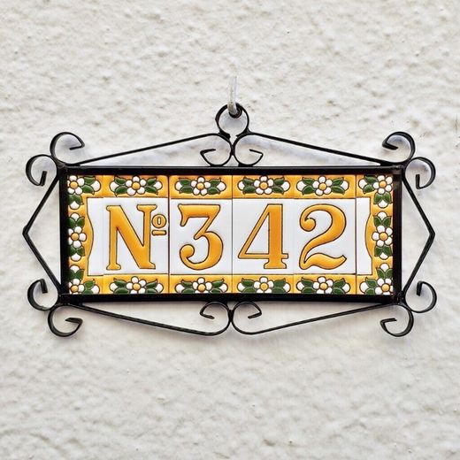 Letras y Números modelo "AMARILLAS" - 7,5cm. (3")