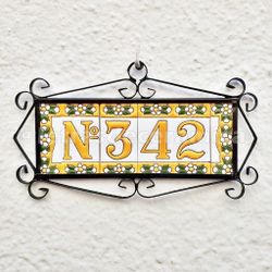 Letras y Números modelo "AMARILLAS" - 7,5cm. (3")