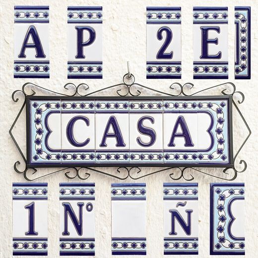 Letras y Números modelo "AZUL-BLANCO" - 11cm. (2.1")