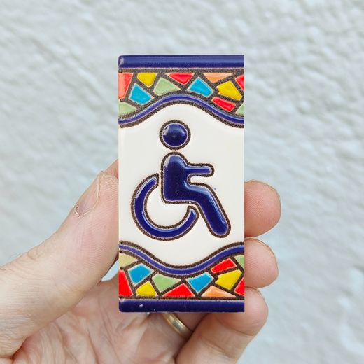 Letras y Números modelo "BARCELONA" - 7,5cm. (3")