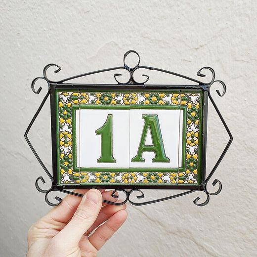 Letras y Números modelo "COLOR-V" - 11cm. (2.1")