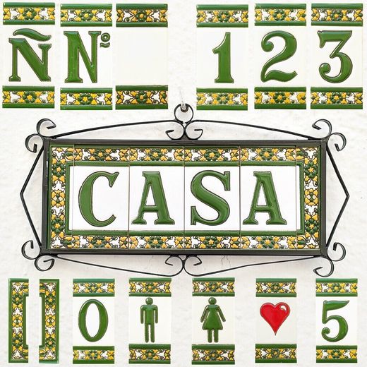 Letras y Números modelo "COLOR-V" - 11cm. (2.1")