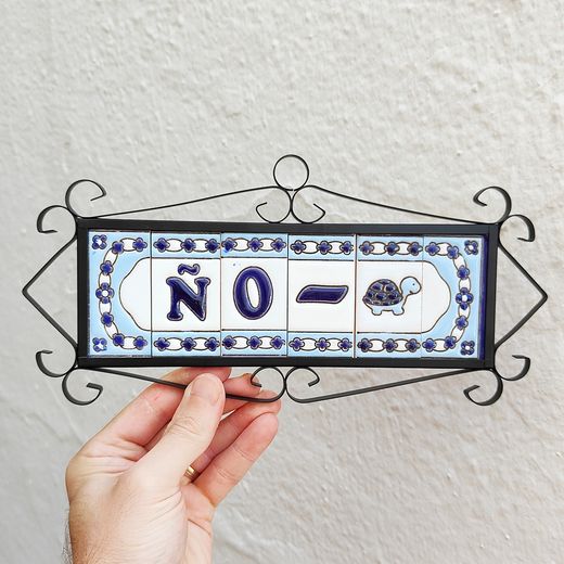 Letras y Números modelo "VALENCIA" - 7,5cm. (3")