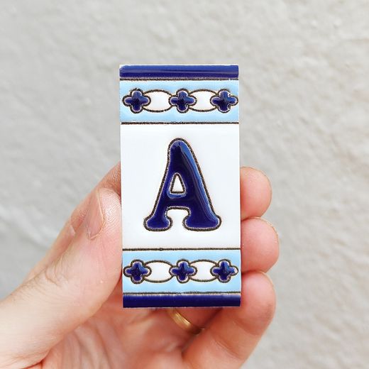 Letras y Números modelo "VALENCIA" - 7,5cm. (3")